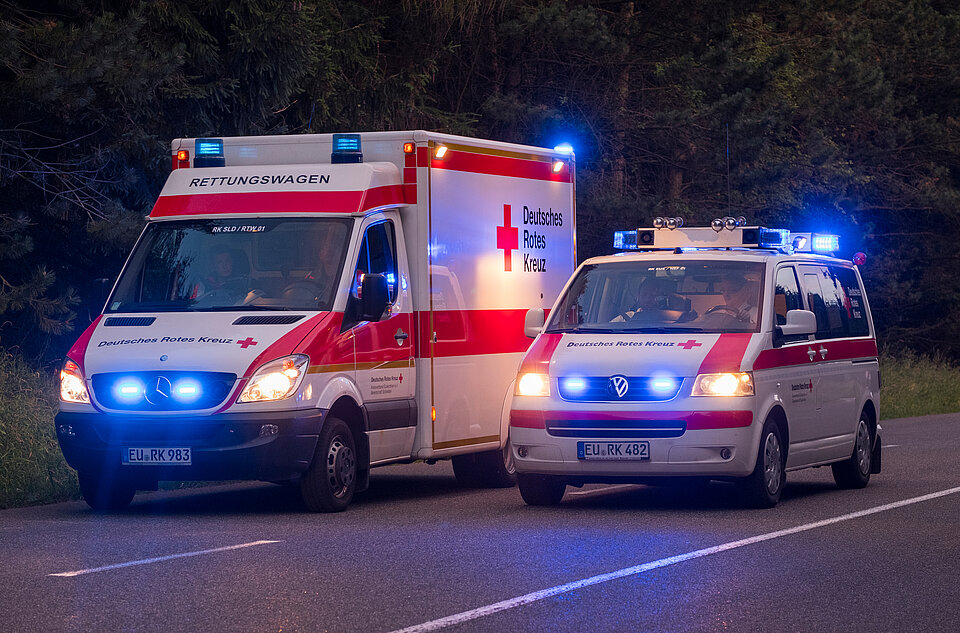 Rettungswägen im Einsatz