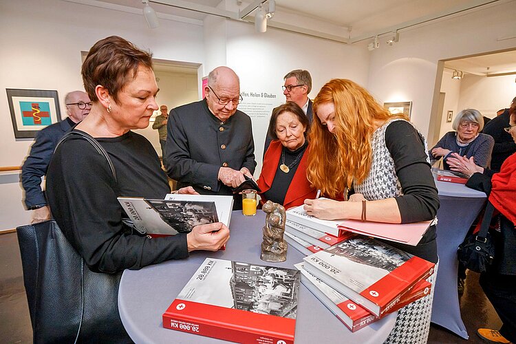 Signierung von Büchern