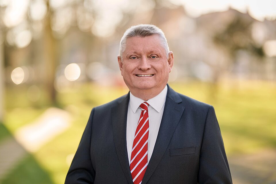 Bild vom neuen DRK-Präsidenten Hermann Gröhe