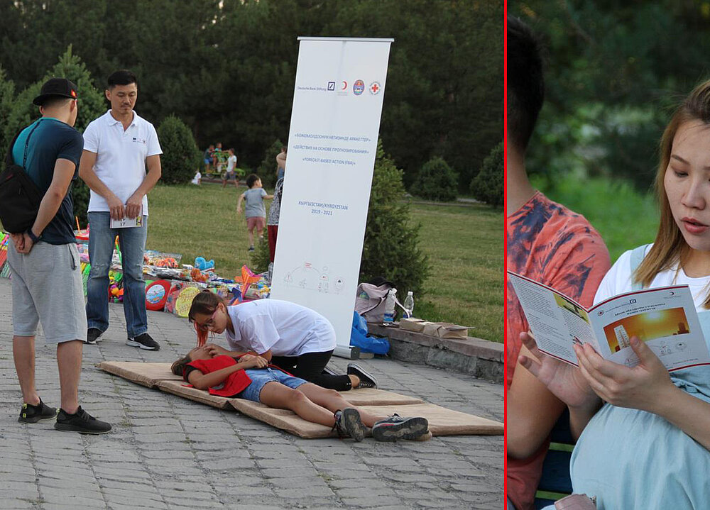 Stabile Seitenlage und Schwangere mit Faltblatt