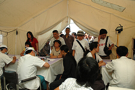 Das mobile Krankenhaus ermöglicht zielgerichtete Gesundheitsbetreuung im Katastrophengebiet