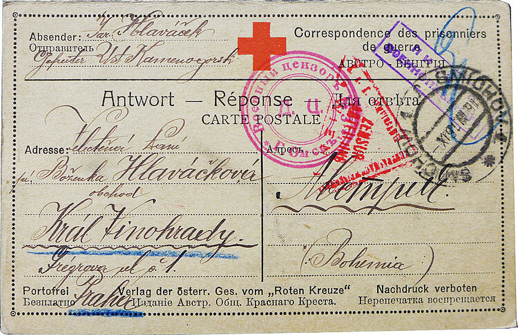 Als Lebenszeichen besaßen solche Postkarten von Kriegsgefangenen immensen Wert. Das IKRK vermittelte die Korrespondenz, Rotkreuz Museum vogelsang ip (Rolf Zimmermann / DRK)