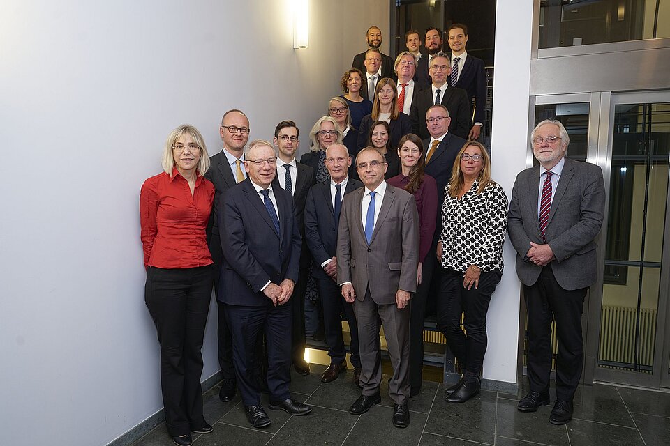 DRK-Fachausschuss_Humanitaeres_Voelkerrecht DRK-Fachausschuss Humanitaeres Voelkerrecht