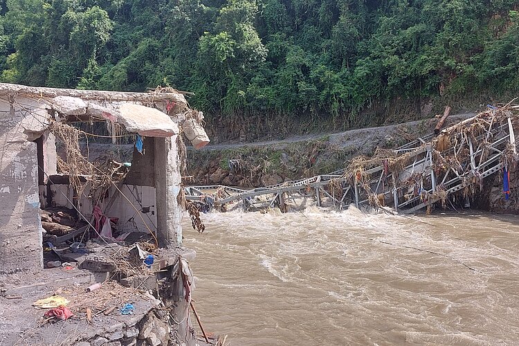 Die Sturzflut in Nepal hinterließ eine Schneise der Verwüstung 