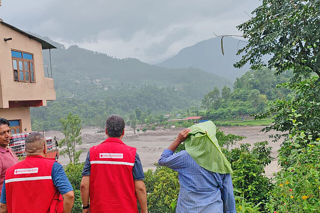 Rotkreuz-Team im Einsatz in Nepal 