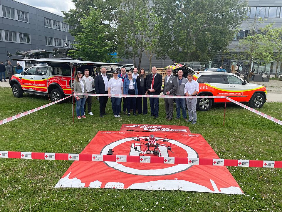 Gruppenbild vom Drohnentag am 04.05.2024