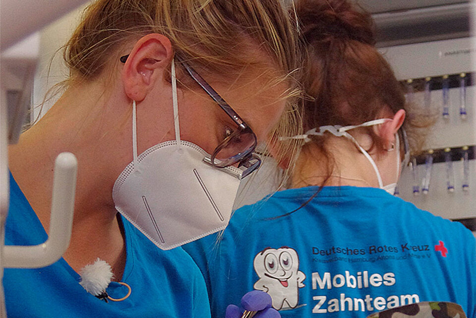 Mobile Zahnarztpraxis des DRK 