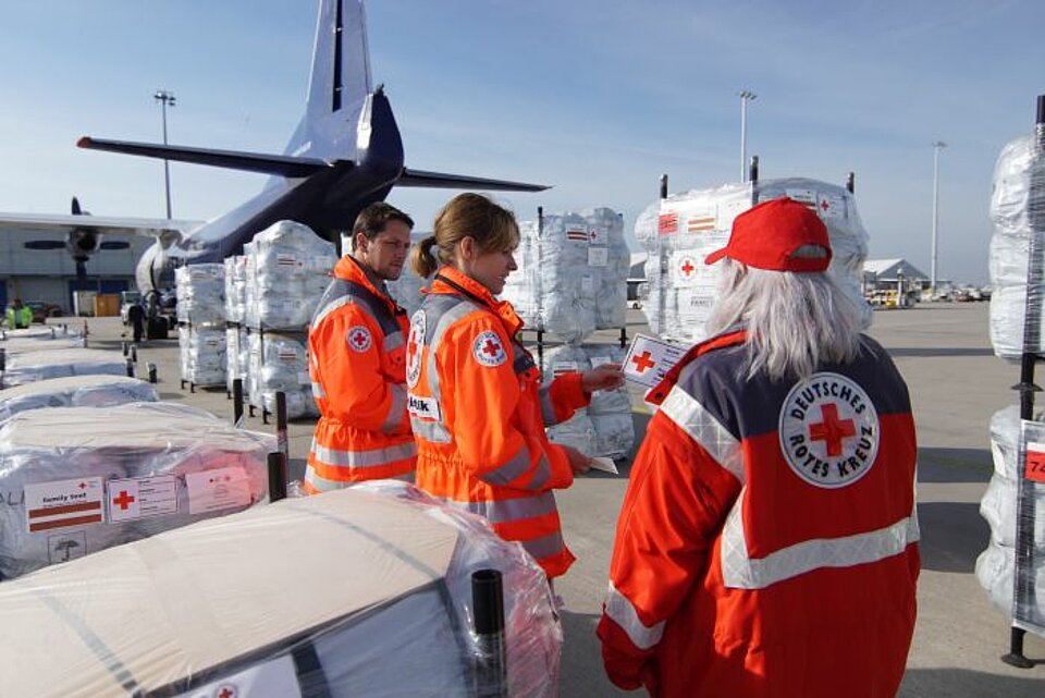 DRK schickt erste Hilfsflüge und Personal nach Lesbos