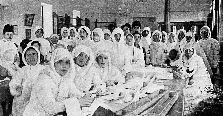 Helferinnen des Roten Halbmonds während der Balkankriege 1912/13 im Gülhane-Hospital in Konstantinopel (IKRK)