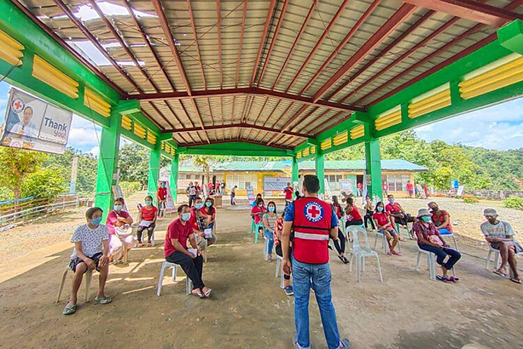 Informationsveranstaltung des Philippinischen Roten Kreuzes: Hilfe für die philippinische Bevölkerung