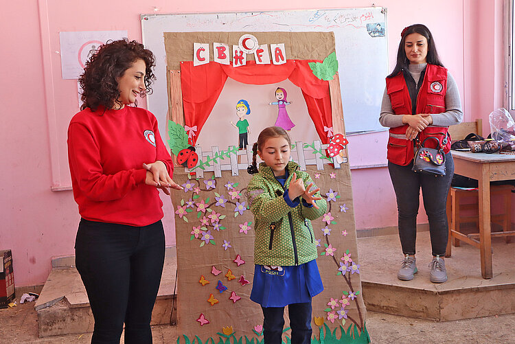 Hygienetraining für Kinder an Schule in Syrien