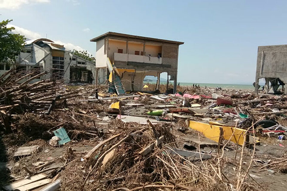 Verwüstungen nach dem Tsunami