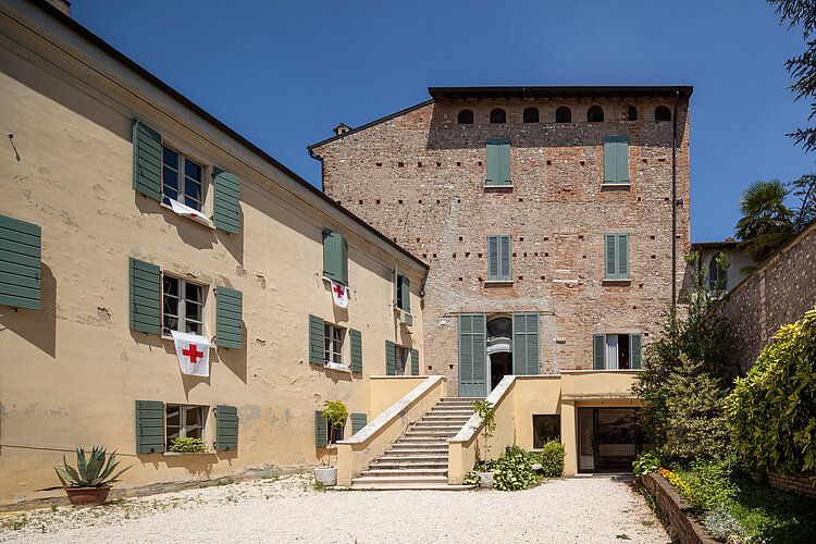 Das Gebäude des Rotkreuzmuseums in Castiglione (Jörg F. Müller / DRK)