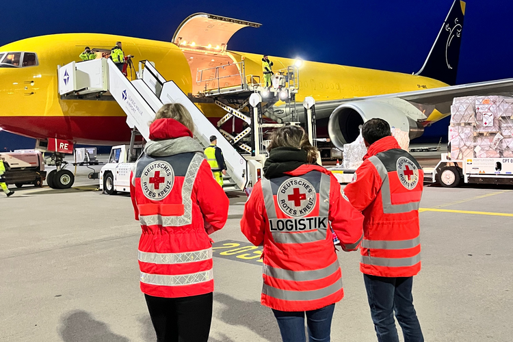 Erster Hilfstransport nach Syrien: DRK startet Hilfsflug nach Syrien