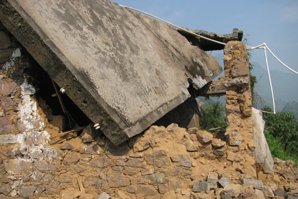 earthquake relief tents china