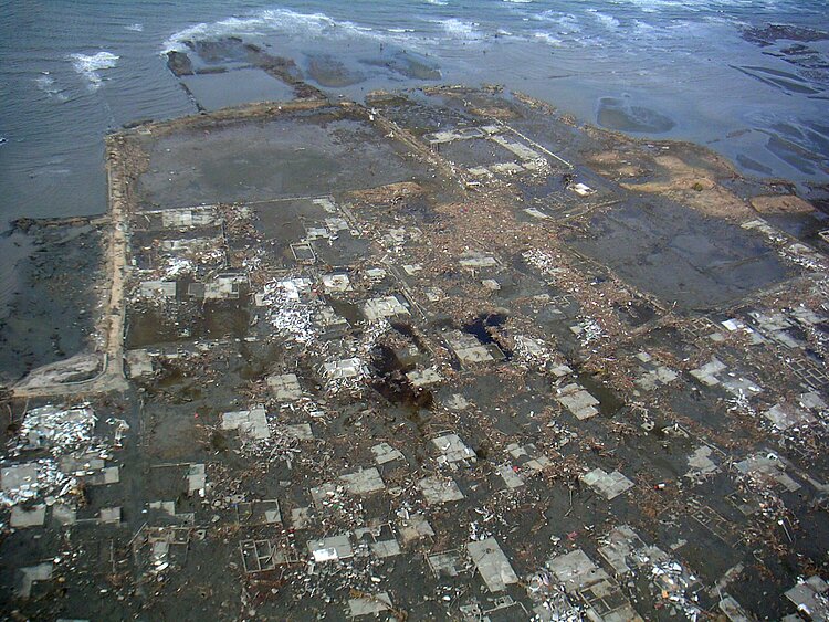 Von den Wassermassen zerstörtes Dorf am Meer in der Provinz Aceh, Indonesien (Maxime Keffer / IKRK)