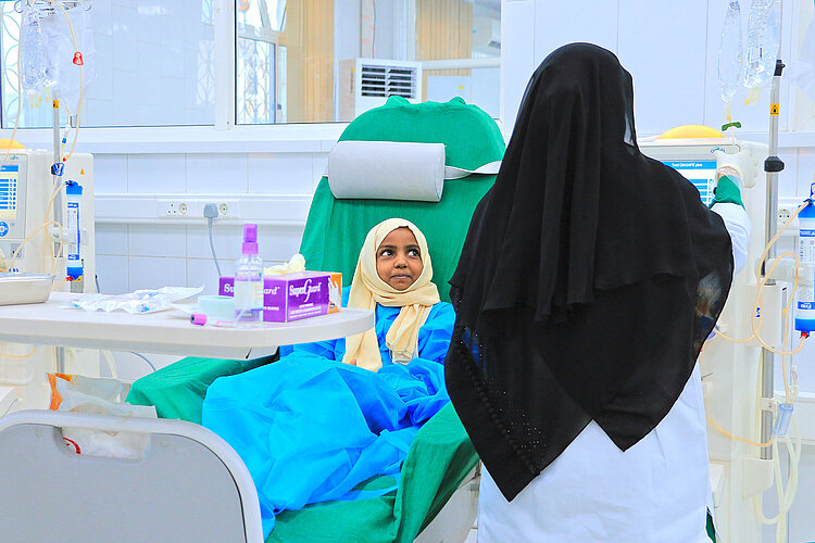 Nurse with young patient/girl