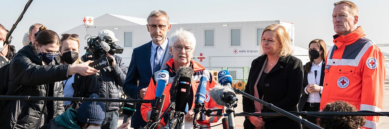 Pressekonferenz Ankunftszentrum Tegel