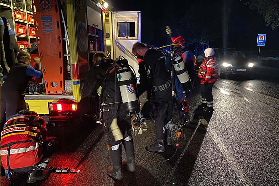 DRK Rettungseinsatz nach Hochwasser