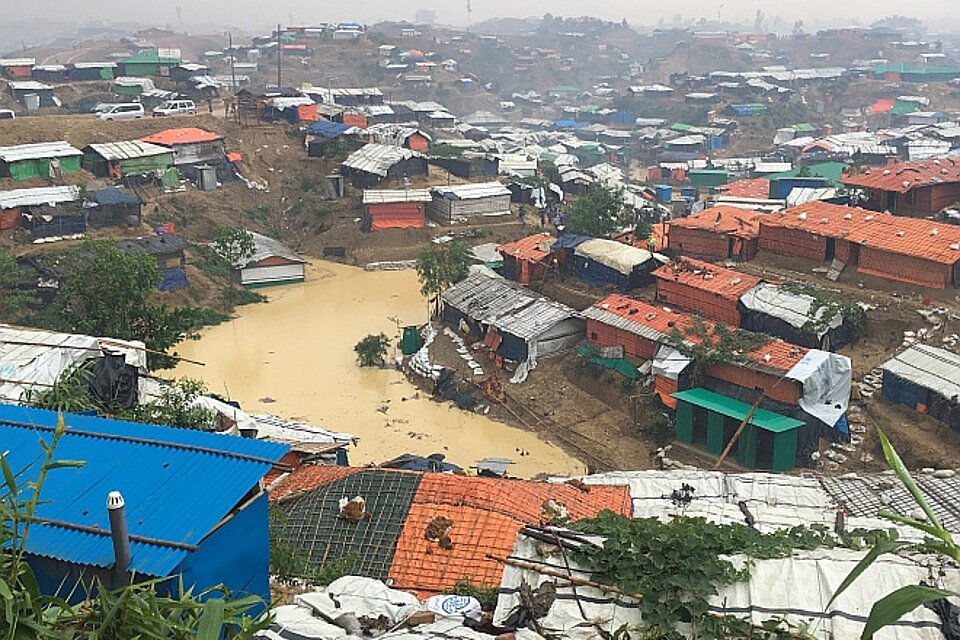 Überschwemmungen im Flüchtlingslager in Bangladesch