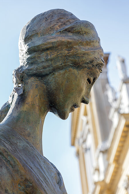 Kopf der "Donne Eroiche"-Statue 