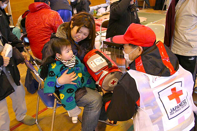 Das Japanische Rote Kreuz sorgt für medizinische und psychologische Betreuung (Japanisches Rotes Kreuz)
