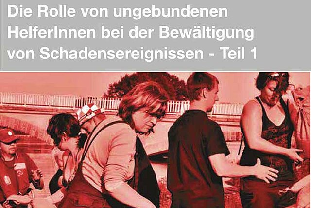 Ungebundene Helfer unterstützen bei einer Katastrophe
