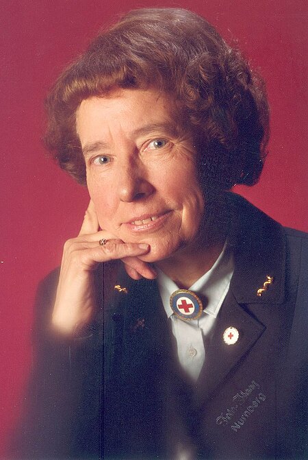 Portrait von Hanna Fischer im Kostüm