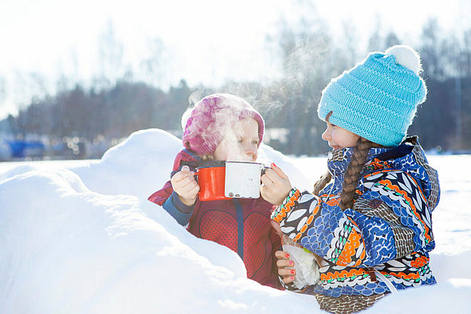 Kinder im Schnee