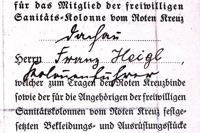 Historischer DRK-Dienstausweis