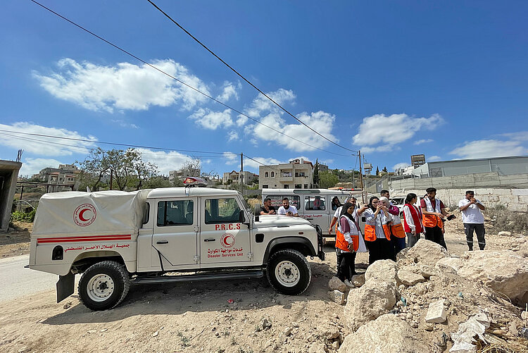 Team des Palästinensischen Roten Halbmondes im Westjordanland