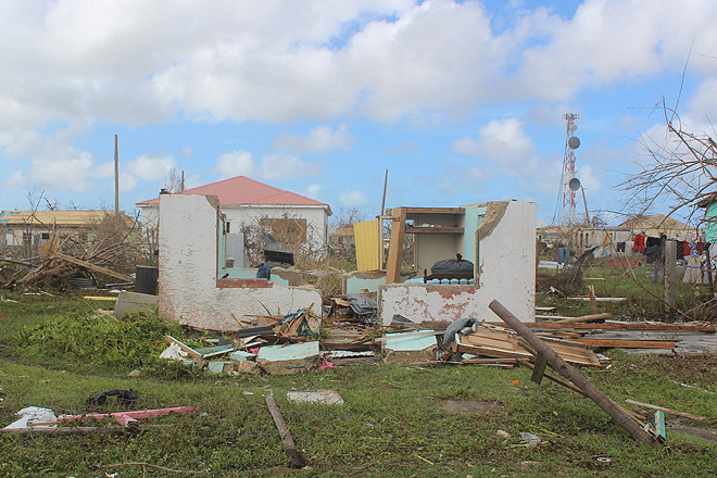 Ein zerstörtes Haus auf Antigua & Barbuda