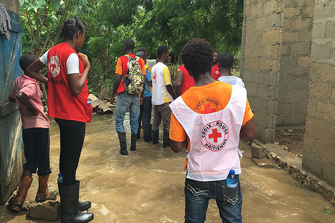 Helfer des Haitianischen Roten Kreuzes im Einsatz