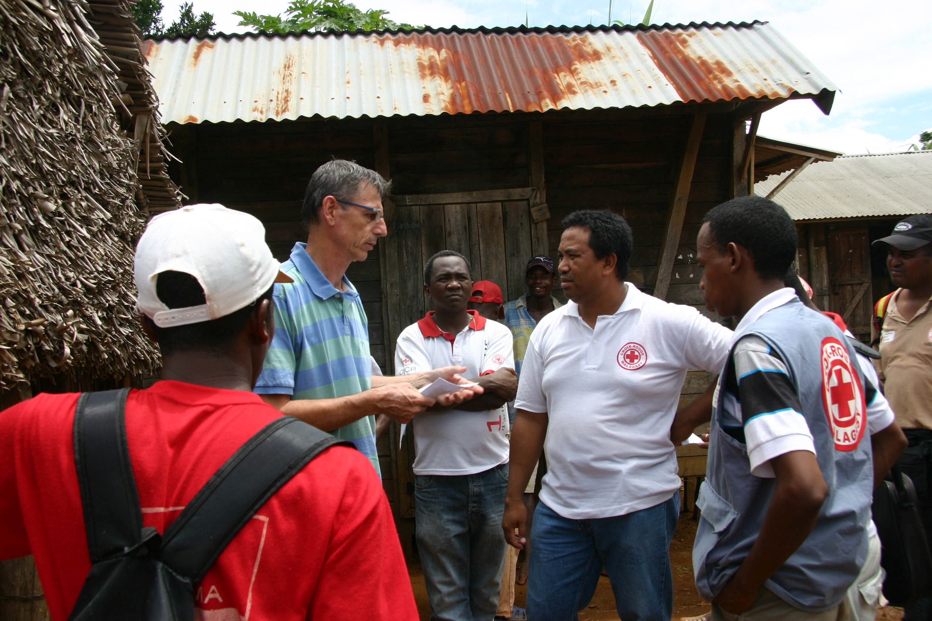 DRK-Mitarbeiter und Freiwillige