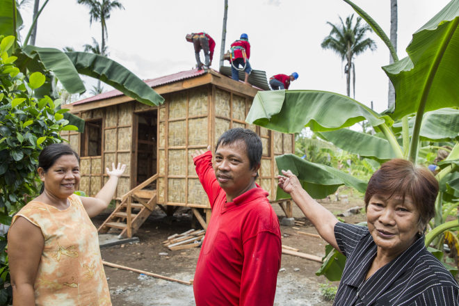 Hilfsprojekt des Deutschen Roten Kreuzes nach dem Taifun Hayan