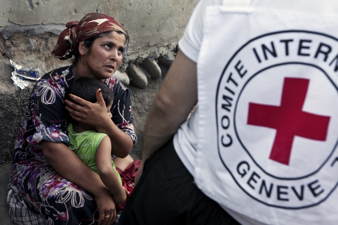 Kirgistan, Kirgisien, Internationales Rotes Kreuz (IRK), Internationales Komitee vom Roten Kreuz IKRK International Comit, Unruhen, Bevölkerung, Flucht