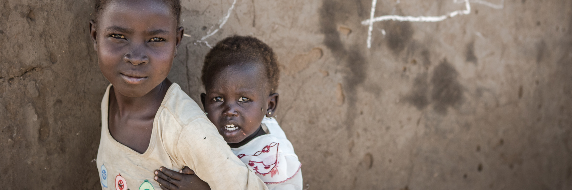 Wir brauchen Sie, um Menschen in Afrika helfen zu können.