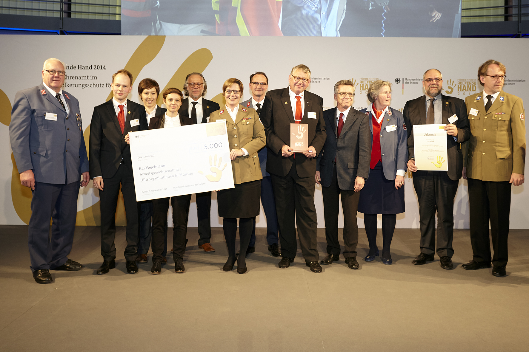 Deutsches Rotes Kreuz - Ehrenamt: Schweriner DRK-Team erhält ...