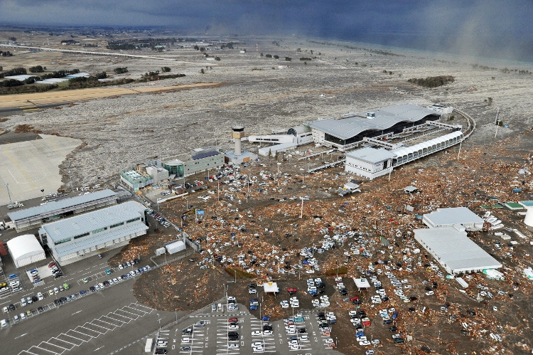 Japan: Erdbeben und Tsunami - DRK e.V.