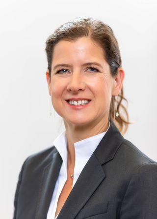Katrin Weinlein Deutsches Rotes Kreuz;Personal;Mitarbeiter;Generalsekretariat;Porträt;Team 50;Bereichsleitung