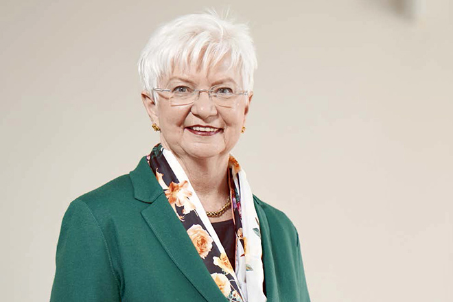 Gerda Hasselfeldt Foto: Portrait von DRK-Präsidentin Gerda Hasselfeldt